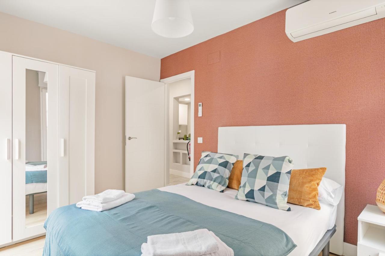 2 Bedrooms 1 Bathroom Furnished - Las Letras - Bright - Mintystay Madrid Kültér fotó