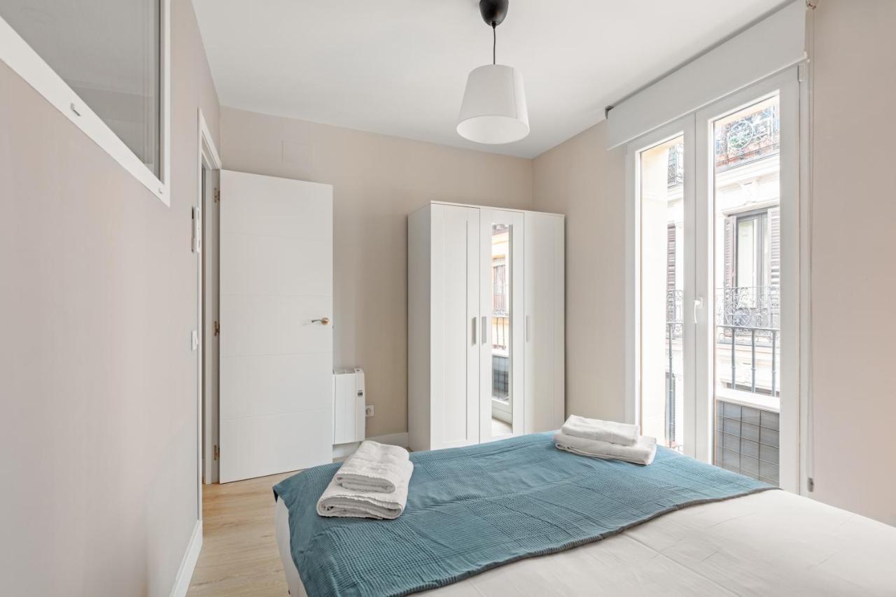2 Bedrooms 1 Bathroom Furnished - Las Letras - Bright - Mintystay Madrid Kültér fotó