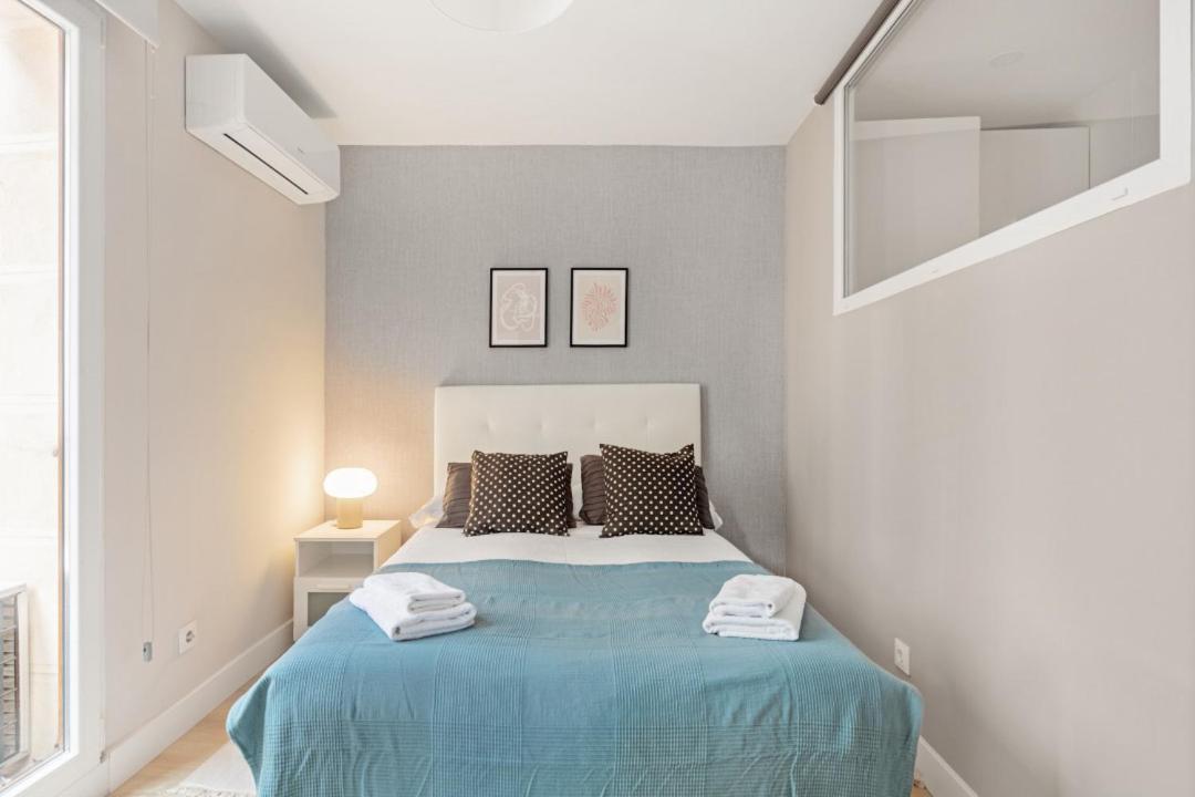 2 Bedrooms 1 Bathroom Furnished - Las Letras - Bright - Mintystay Madrid Kültér fotó